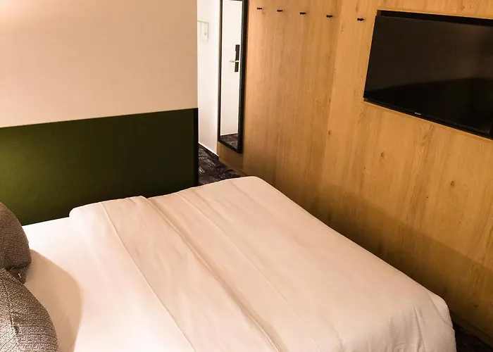 De Brauhotel - De La Brasserie Nationale 酒店 巴斯克卡拉奇