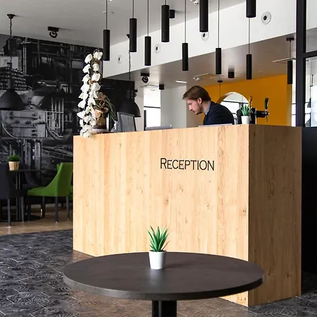 De Brauhotel - De La Brasserie Nationale