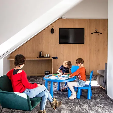 מלון De Brauhotel - De La Brasserie Nationale בשארג'