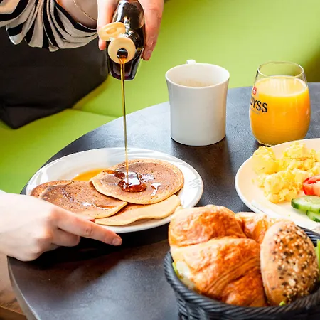 De Brauhotel - De La Brasserie Nationale 3* בשארג'