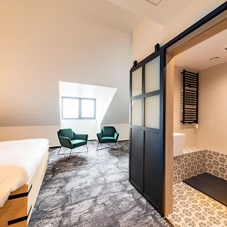 De Brauhotel - De La Brasserie Nationale 3*