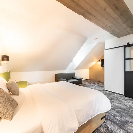 מלון De Brauhotel - De La Brasserie Nationale בשארג'