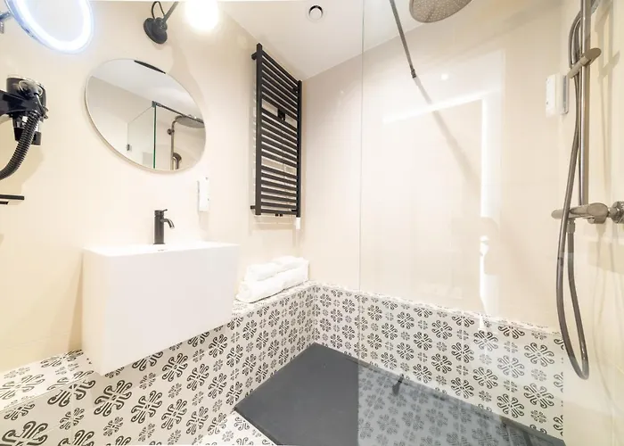 호텔 De Brauhotel - De La Brasserie Nationale 바스차라게