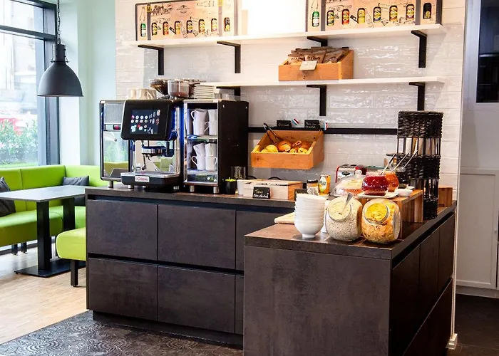 호텔 De Brauhotel - De La Brasserie Nationale 3*