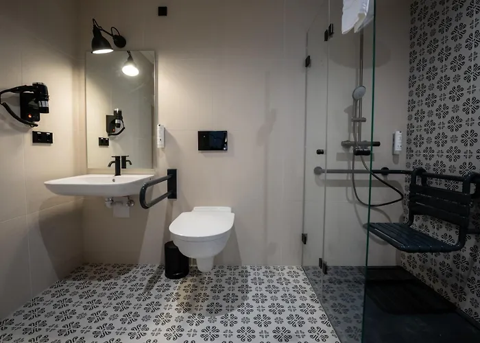 De Brauhotel - De La Brasserie Nationale 호텔 바스차라게